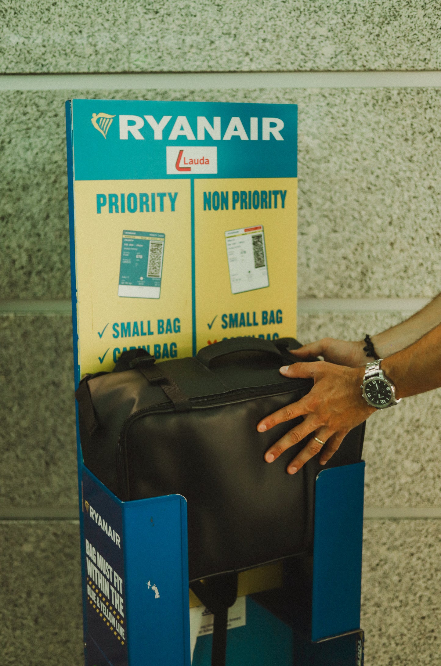Ryanair Bagagem de mão Mochila Medidas 40x20x25 Mala Cabine Viagem Aprovada Para Voos De Avião Companhias Aéreas